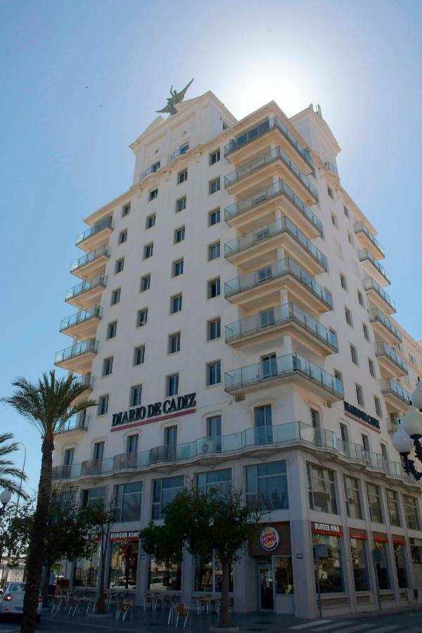 Skyline - Penthouse With 50M2 Private Terrace And Stunning Views Apartman Cádiz Kültér fotó